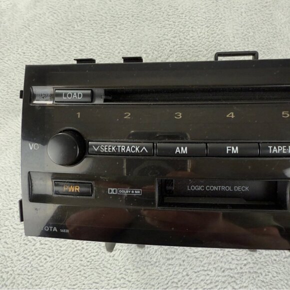 Toyota Prius Hybrid 2005 OEM Factory Radio CD/Cassette Player 86120-4700 Model - Picture 5 of 11